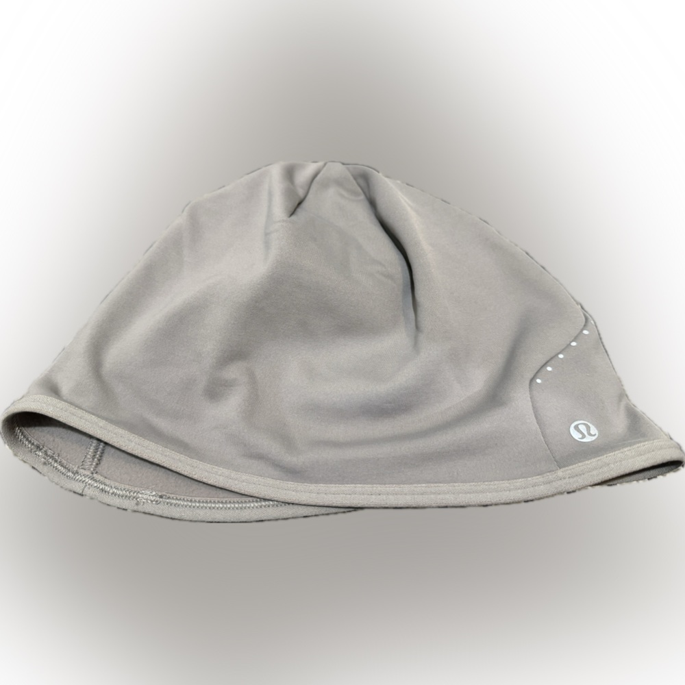 Lululemon Fast and Free Fleece Beanie - Gray NWOT